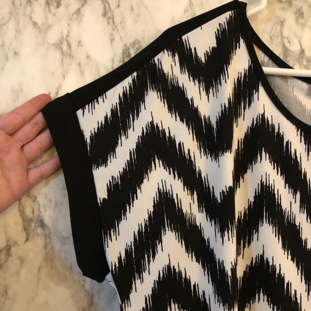 Carol Rose blouse - Picture 3 of 5